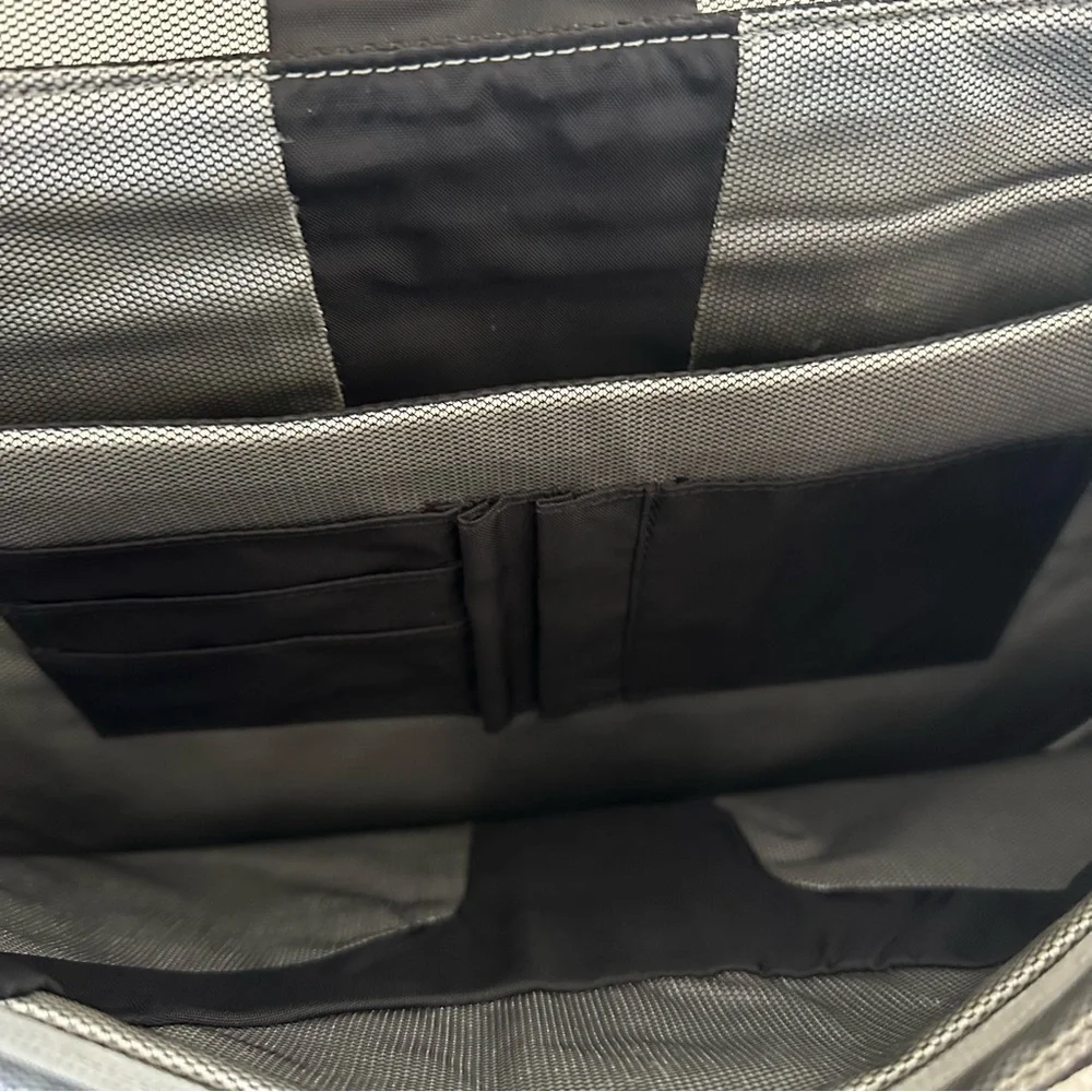 Tumi Ducati Ballistic Nylon Crossbody Messenger Computer Travel Bag
